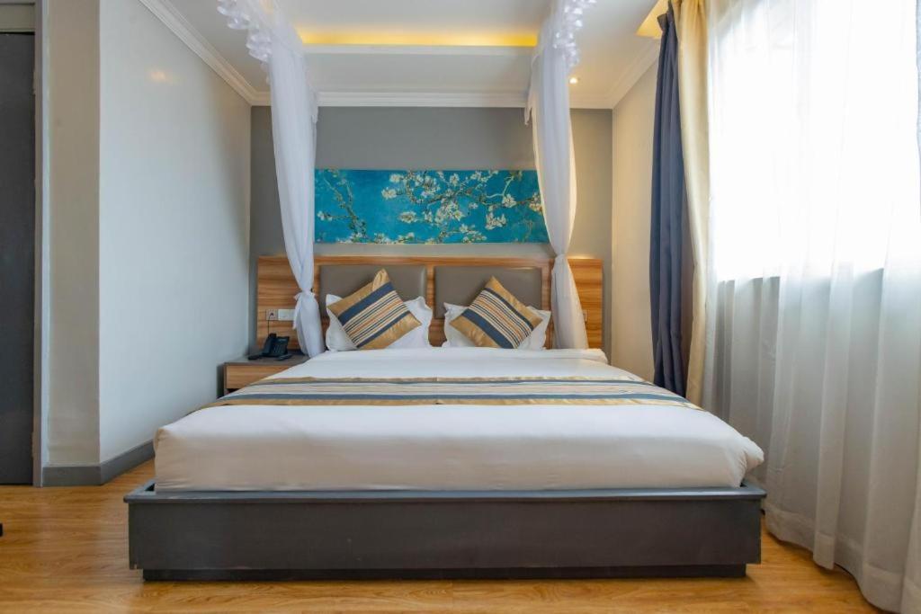 Raha Hotel & Suites Nairobi Eksteriør billede