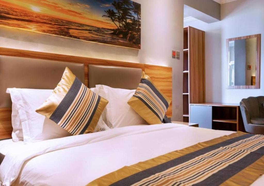 Raha Hotel & Suites Nairobi Eksteriør billede